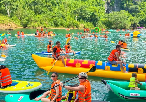 TOUR KHÁM PHÁ ĐỘNG PHONG NHA  - THUNG LŨNG NGỌC BÍCH HAVA