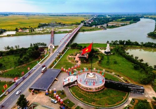 TOUR QUẢNG TRỊ 3N2D - MƯA ĐỎ: HÀNH TRÌNH KÝ ỨC VÀ KỲ QUAN
