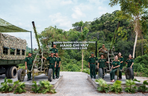 Khu du lịch sinh thái Hang Chỉ Huy – Tái hiện hành trình xẻ dọc Trường Sơn