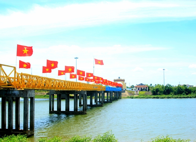 Cầu Hiền Lương là ranh giới chia cắt nước ta trong giai đoạn 1954-1975