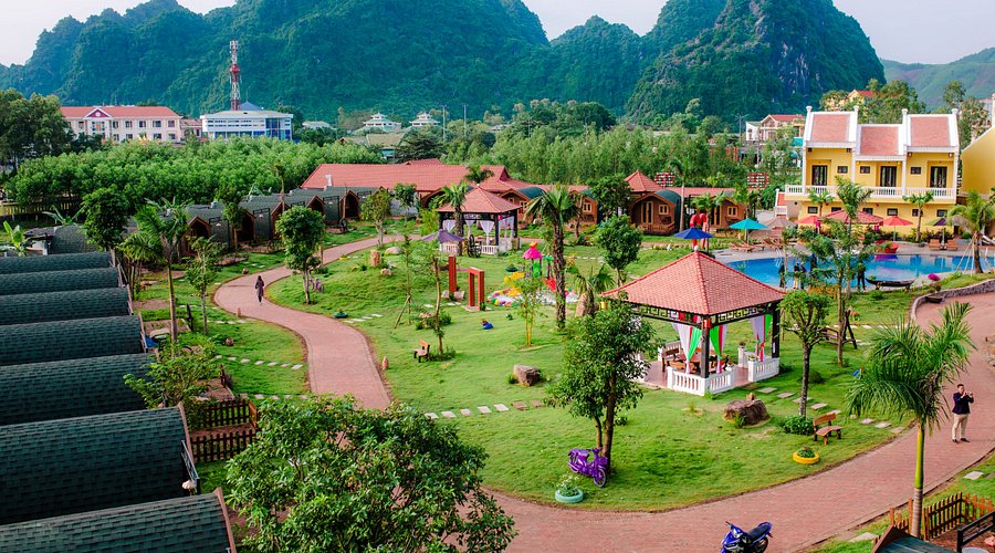 Đoàn gia Resort là resort nổi tiếng ở khu vực Phong Nha