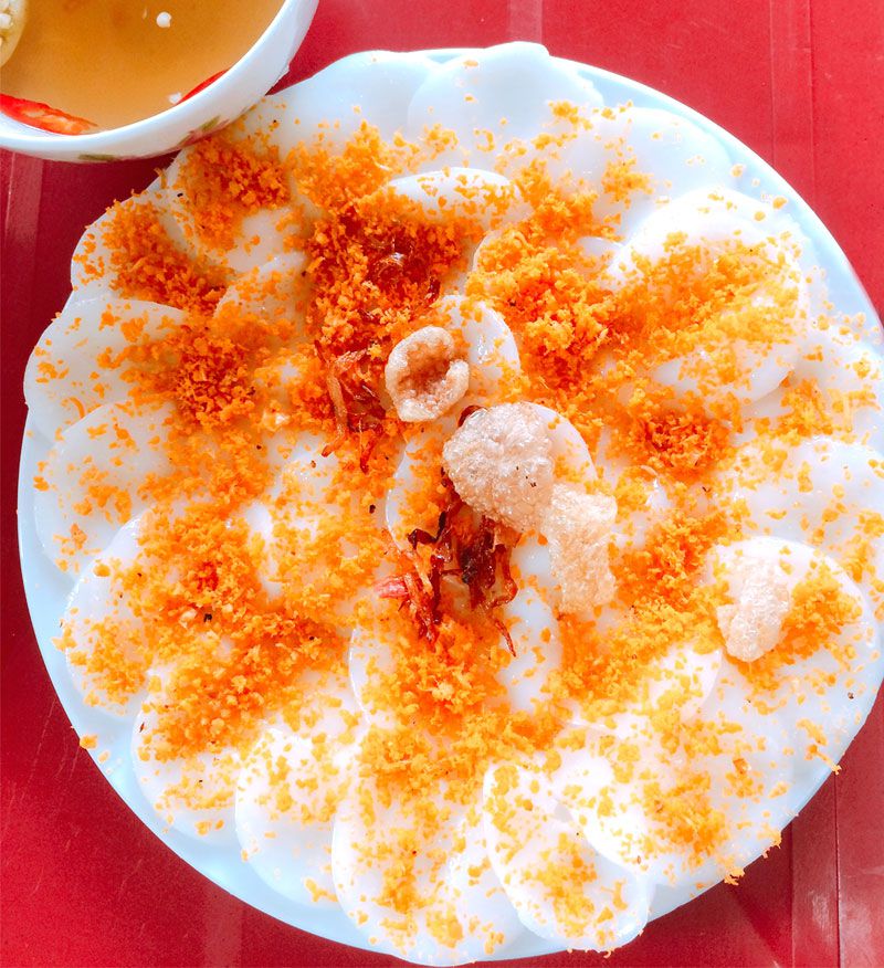 Bánh bèo tôm cháy vô cùng hấp dẫn